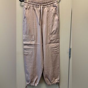 Athleta Pants with Cargo Pockets